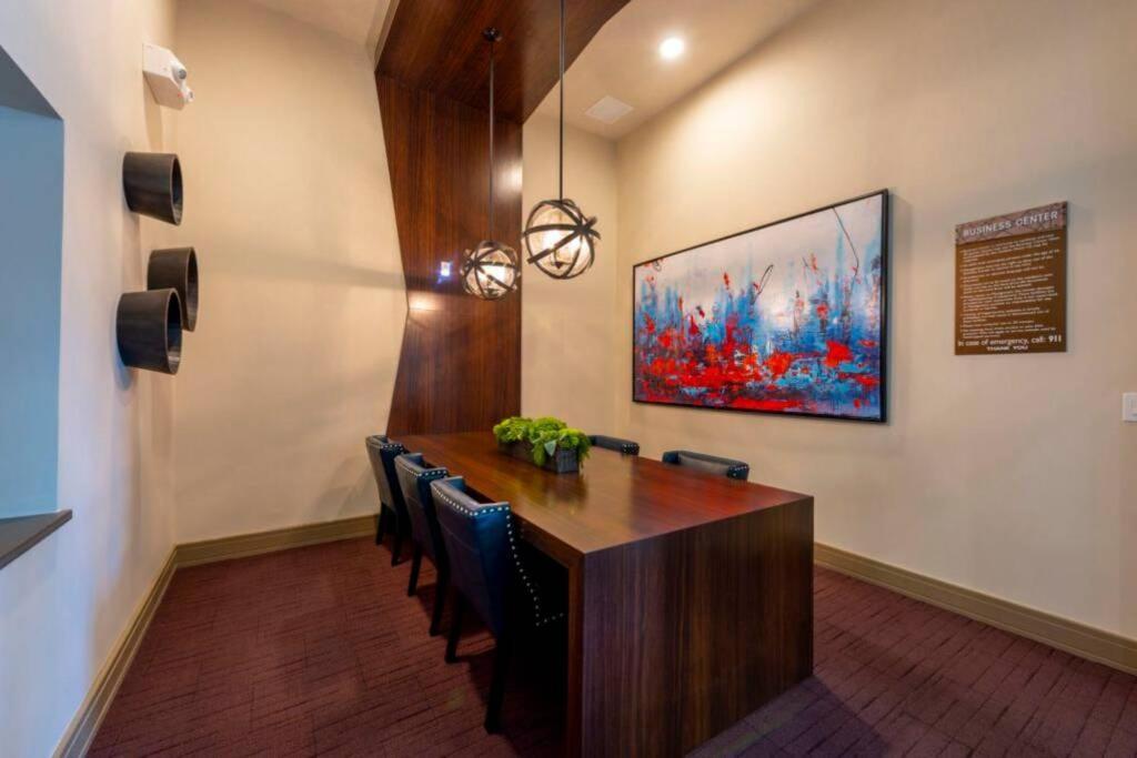 Apartamento New Apart Downtown - 5Min Stadium/Parks/Museum Houston Exterior foto