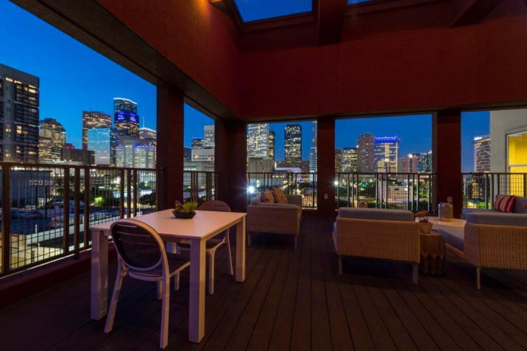 Apartamento New Apart Downtown - 5Min Stadium/Parks/Museum Houston Exterior foto